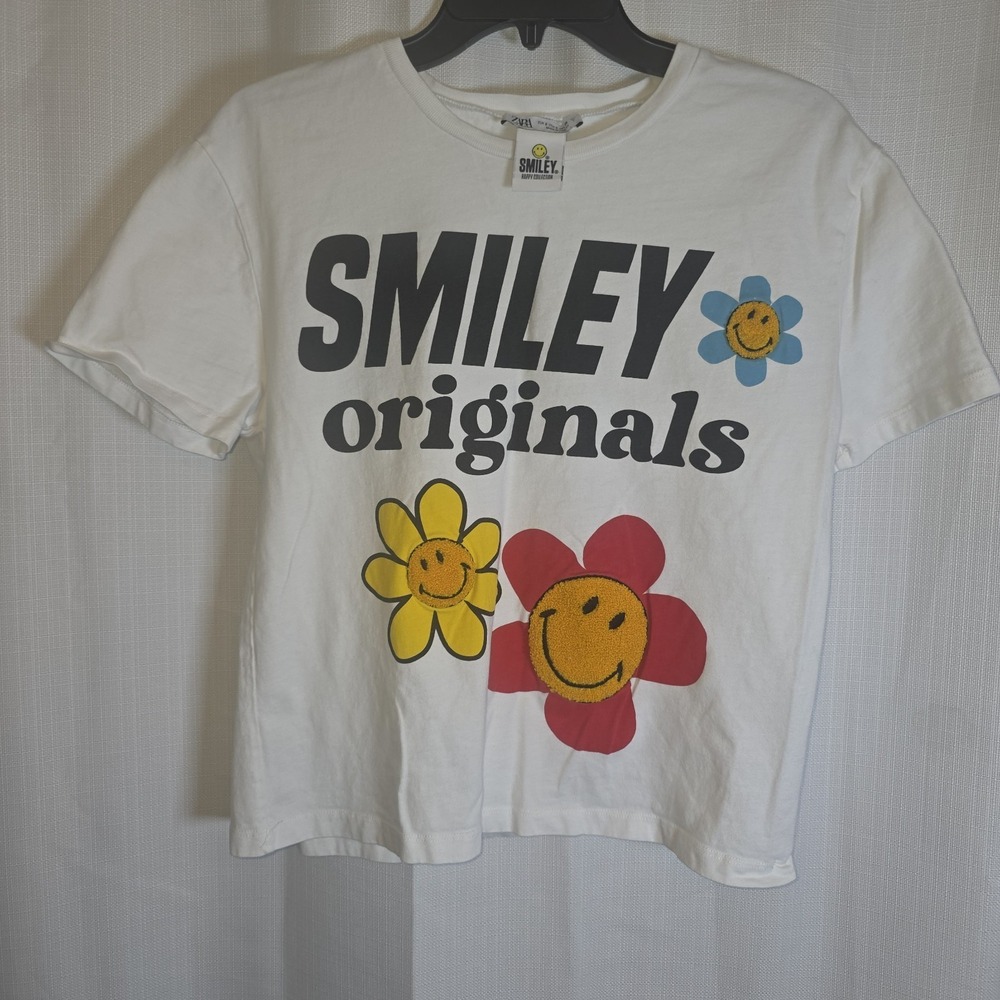 Zara Smiley Originals White Cropped Smiley Face T-shirt Size Small